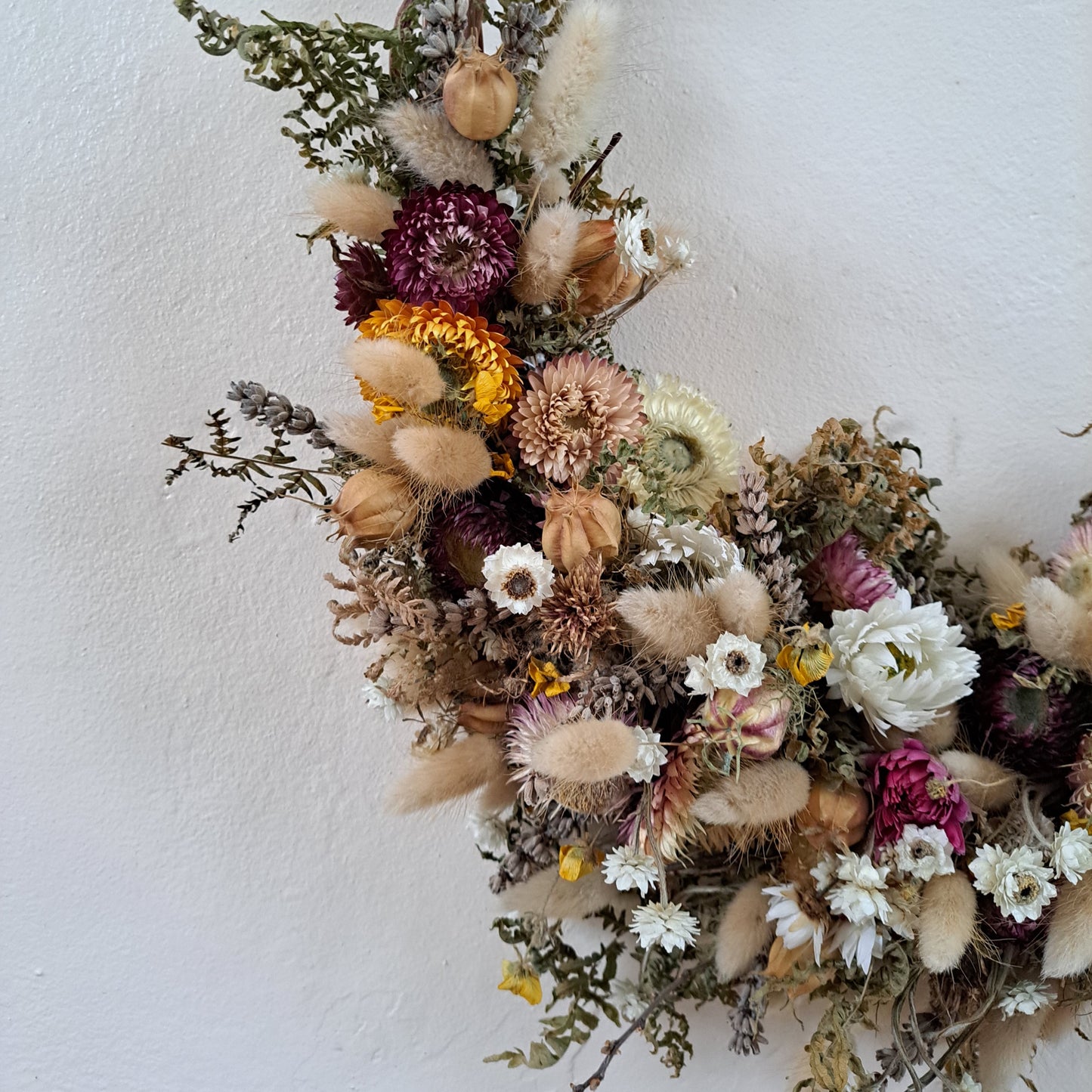 Strawflower & Bunnytail Dried Flower Wreath