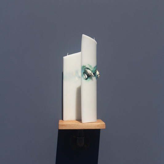 Shell Curve Candle